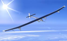 Avi�o movido por energia solar registra recorde de voo