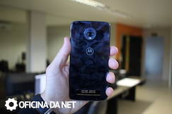 Moto Z3 Play - Marca muito com os dedos