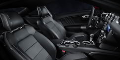 Ford Mustang GT Premium interna - Foto Ford