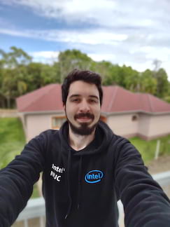 Câmera frontal Ultrawide em Modo Retrato