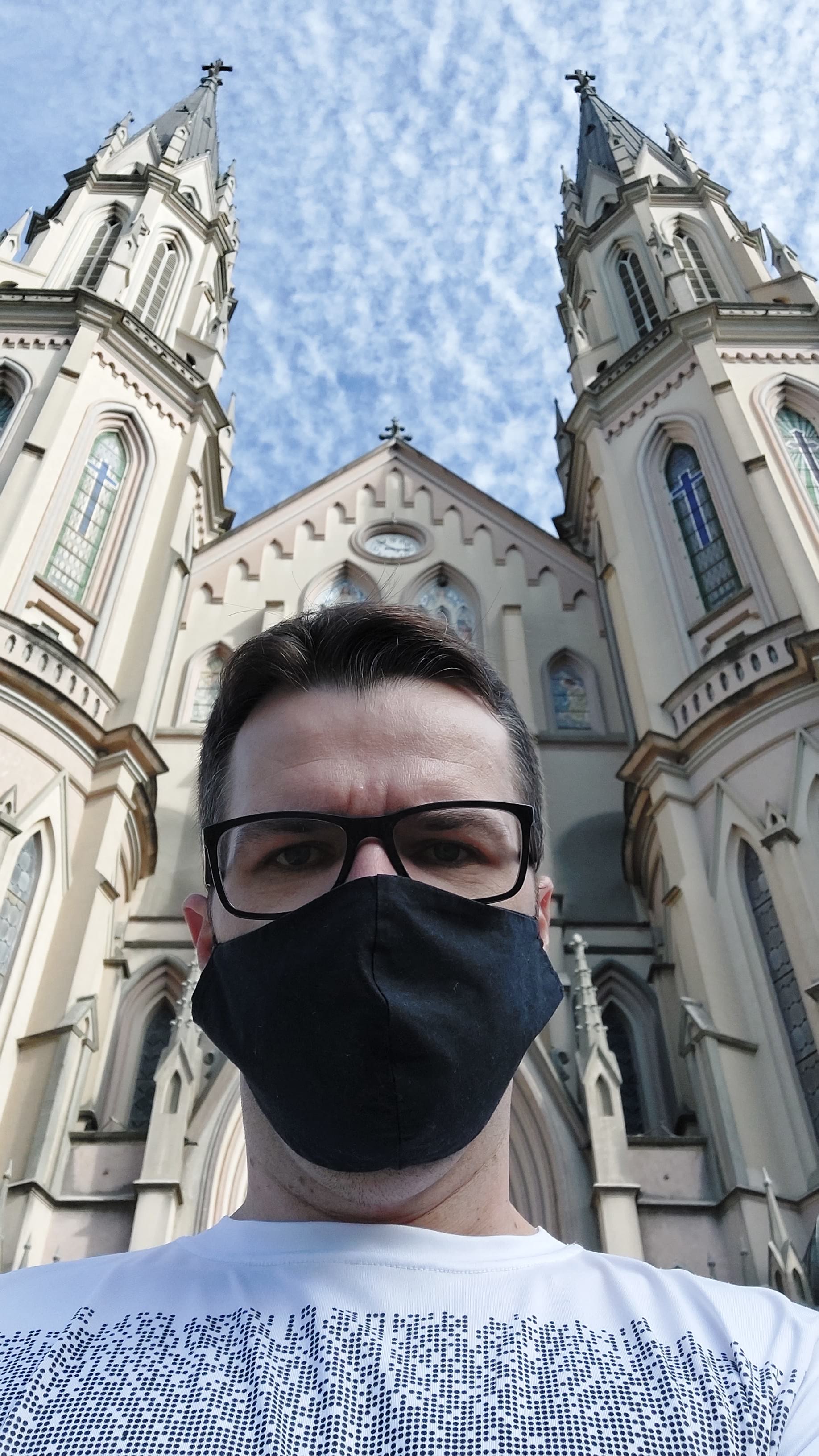 Top 5 melhores celulares para fazer selfies - câmera frontal