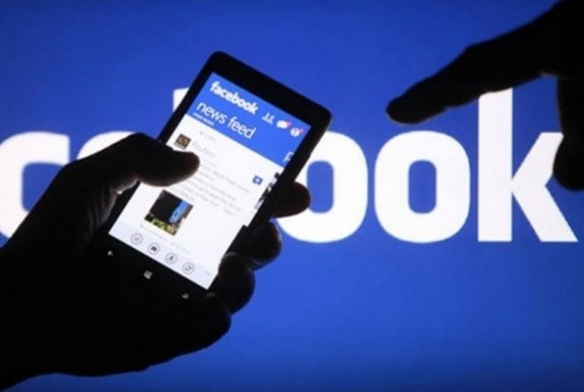 Facebook testa função de guardar artigos Facebook testa função de guardar artigos