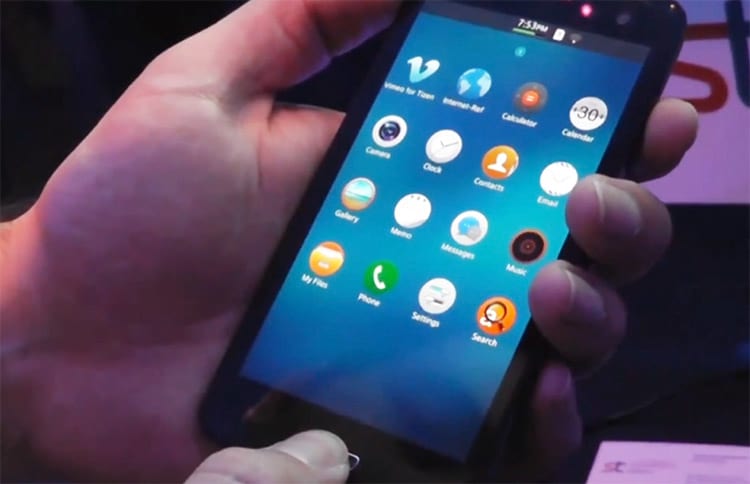 Samsung pode lançar smartphone com Tizen ainda neste ano Samsung pode lançar smartphone com Tizen ainda neste ano
