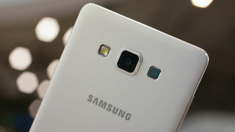 Conheça o Samsung Galaxy A7 Conheça o Samsung Galaxy A7