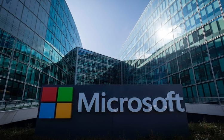 Microsoft e Adobe corrigem falha de segurança em seus produtos Microsoft e Adobe corrigem falha de segurança em seus produtos