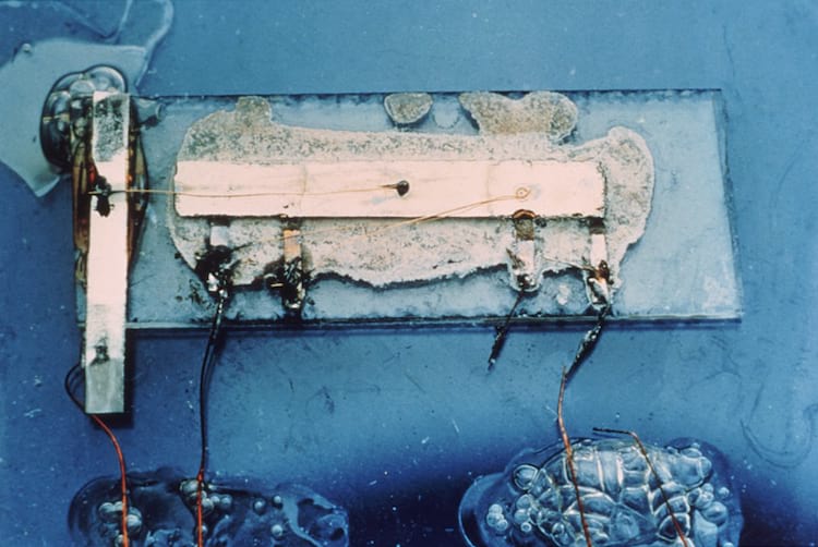 The first - and still rather rudimentary - integrated circuit presented in 1958 at Texas Instruments