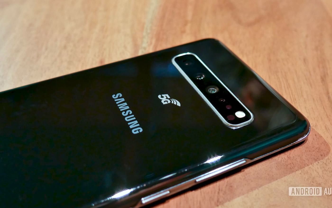 Versão 5G do Galaxy S10 atinge marca de um milhão de vendas na Coreia do Sul Versão 5G do Galaxy S10 atinge marca de um milhão de vendas na Coreia do Sul