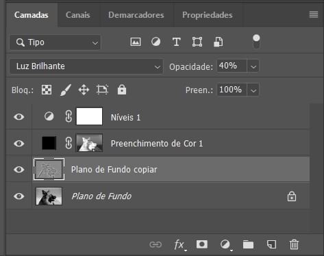 Modo de Mesclagem > Luz Brilhante. Modo de Mesclagem > Luz Brilhante.