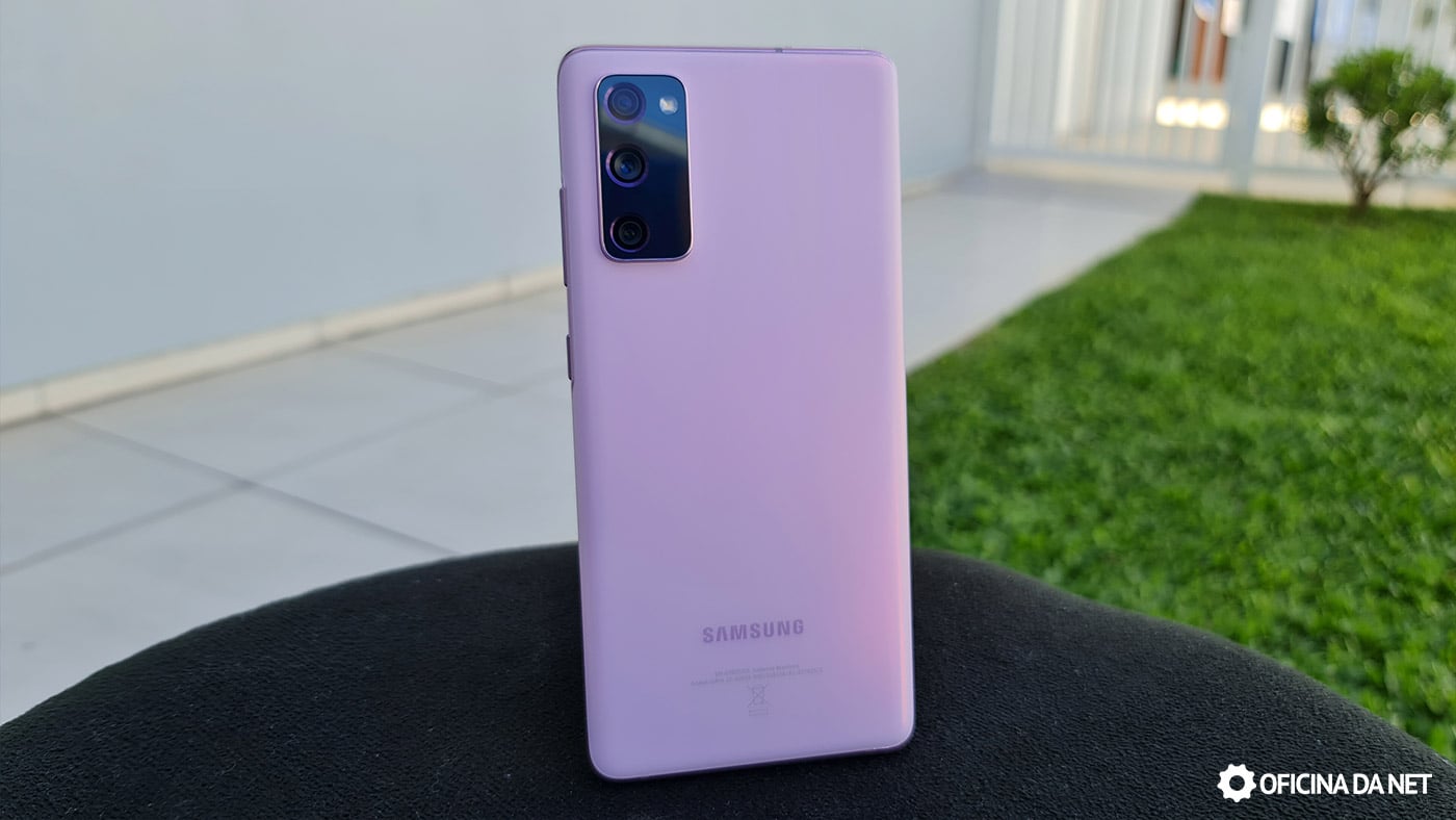 Smartphone Samsung Galaxy S20 Fe 128GB 4G Wi-Fi Tela 6.5'' Dual Chip 6GB  RAM Câmera Tripla + Selfie 32MP - Cloud Orange em Promoção | Ofertas na  Americanas