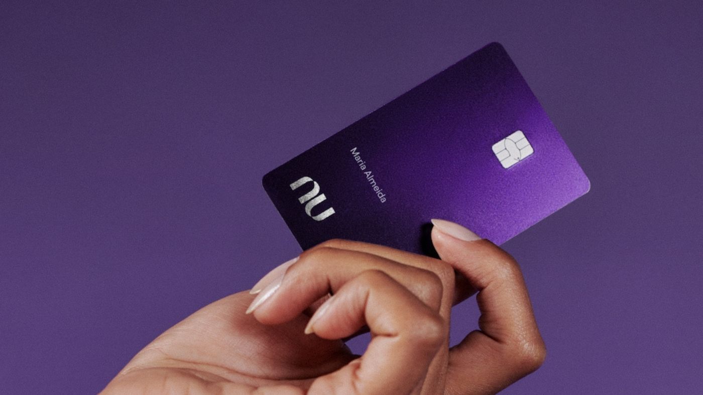 Nubank lança cartão ultravioleta, turbinado e “reinventado”