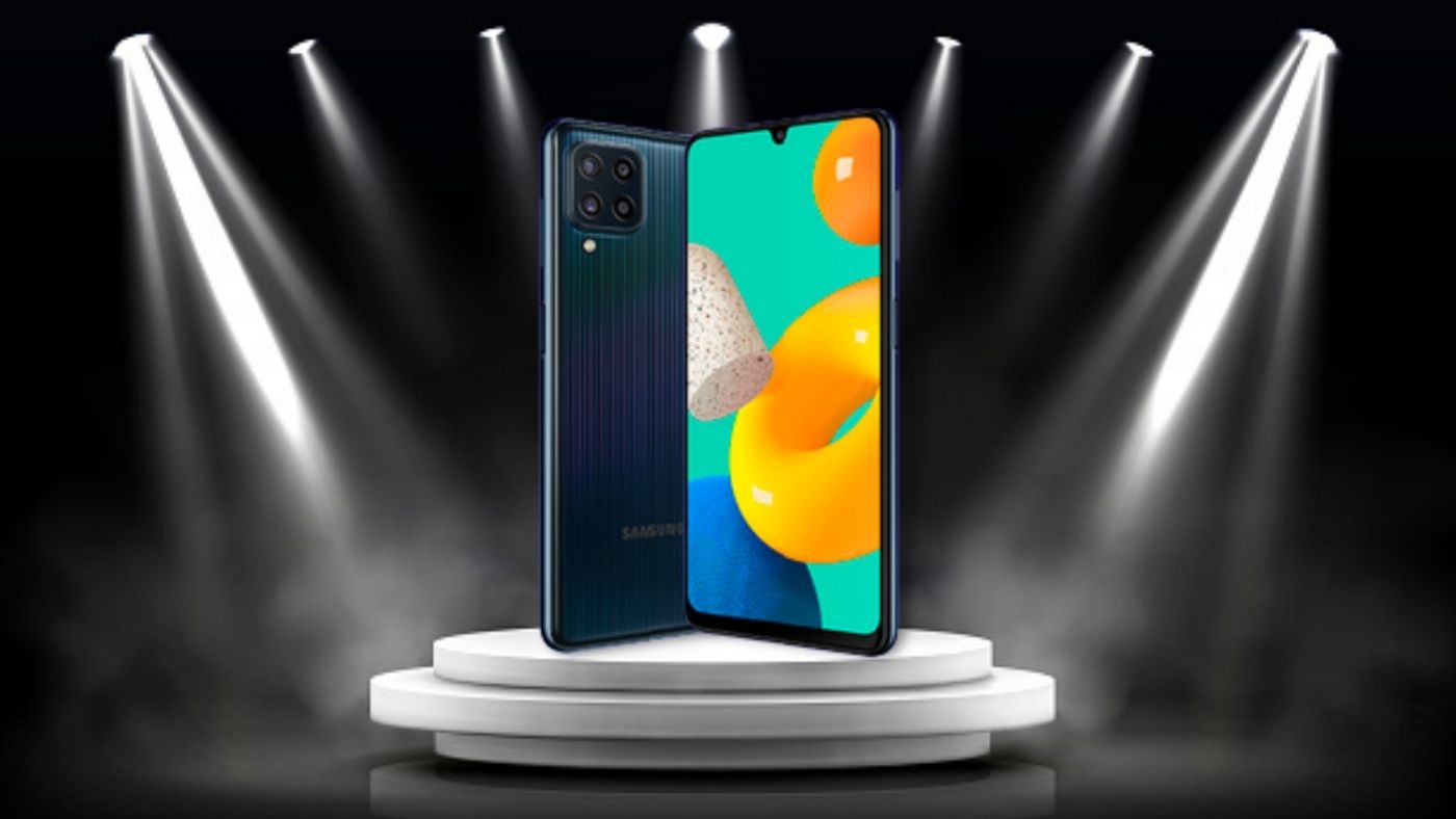 Galaxy M52 5G surge em imagens exibindo visual moderno e tela de 120 Hz