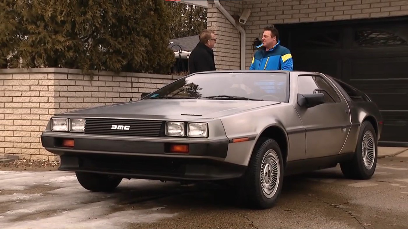 DeLorean ganha nova versão elétrica e luxuosa