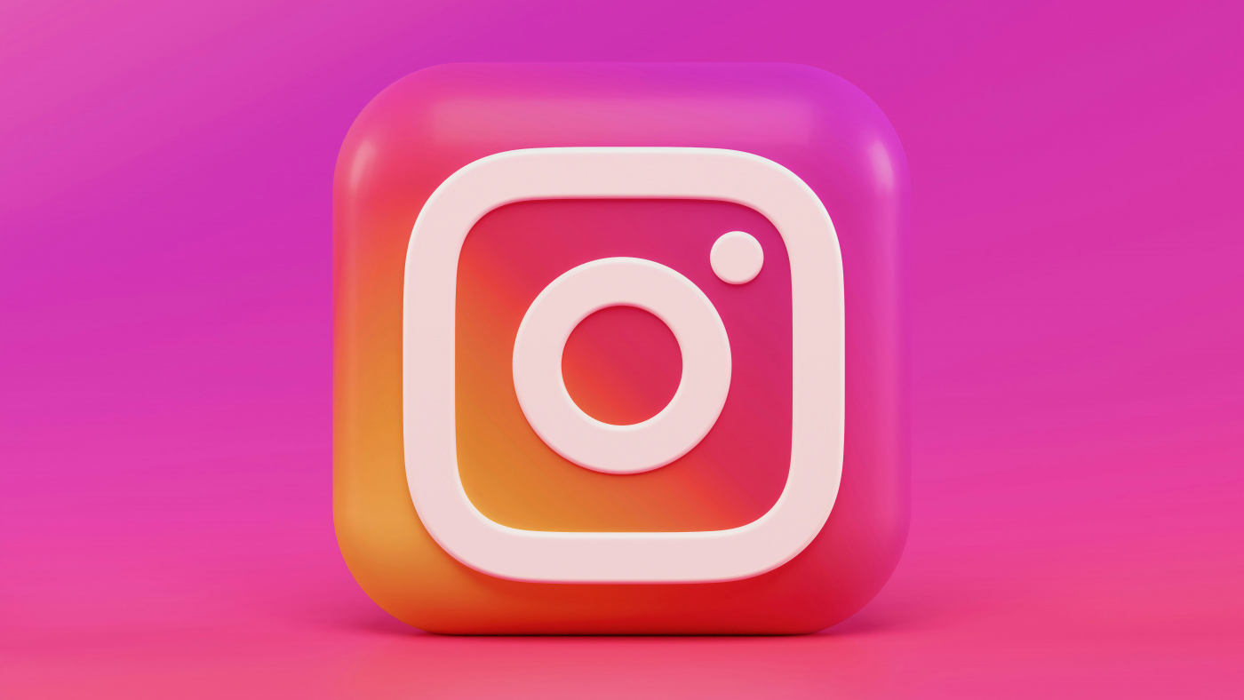 Instagram (Imagem: Alexander Shatov/Unsplash)