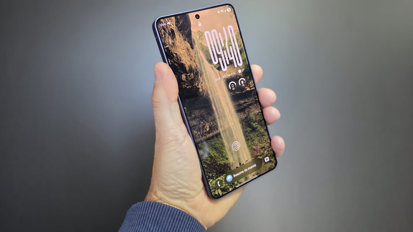Tela OLED M16 da Samsung promete brilho recorde em celulares