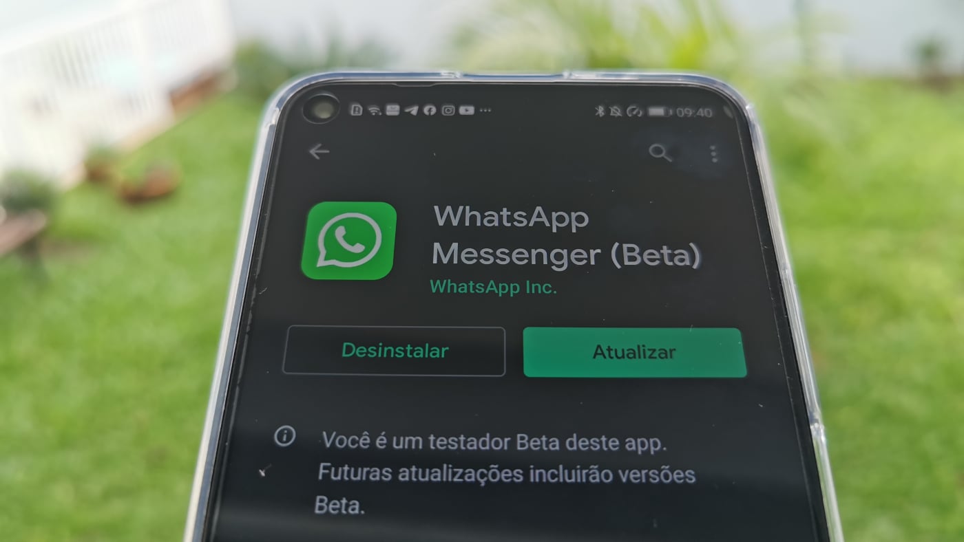 WhatsApp vai ter barra de navegação igual do Instagram que diminui ao rolar conversas