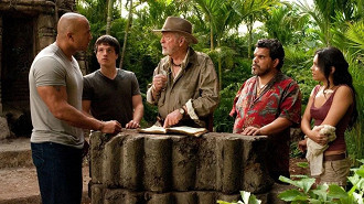 Viagem 2: A Ilha Misteriosa (2012) Viagem 2: A Ilha Misteriosa (2012)