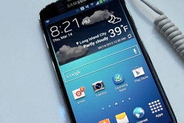 Galaxy S4 chegará ao Brasil por R$ 2.499, afirma Samsung Galaxy S4 chegará ao Brasil por R$ 2.499, afirma Samsung