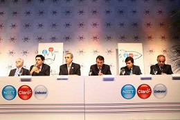 Claro, Embratel e Net anunciam redes Wi-Fi grátis Claro, Embratel e Net anunciam redes Wi-Fi grátis