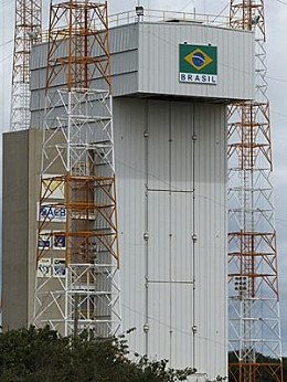 Após 10 anos do desastre de Alcântara, Brasil sonha ainda lançar foguetes Após 10 anos do desastre de Alcântara, Brasil sonha ainda lançar foguetes
