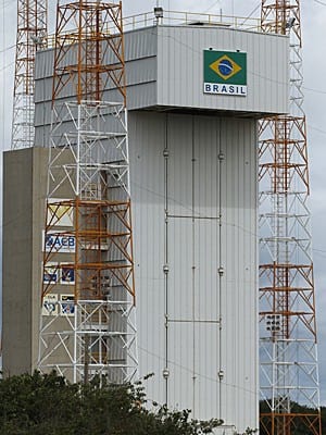 Após 10 anos do desastre de Alcântara, Brasil sonha ainda lançar foguetes