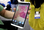 HTC apresenta One Max; o phablet com tela de 5,9 polegadas e leitor de impressões digitais HTC apresenta One Max; o phablet com tela de 5,9 polegadas e leitor de impressões digitais