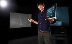 Lenovo contrata Ashton Kutcher como consultor