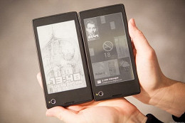 Smartphone de dois lados quer conquistar o mundo