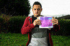 Rapaz que comprou foto do Xbox One pelo eBay ganha console de loja Rapaz que comprou foto do Xbox One pelo eBay ganha console de loja