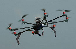 Facebook levará acesso à internet através de drones Facebook levará acesso à internet através de drones