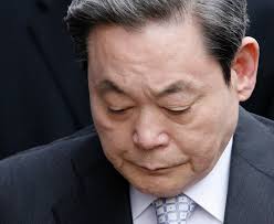 Executivo da Samsung é intimado por tribunal indiano Executivo da Samsung é intimado por tribunal indiano