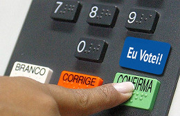 Facebook terá botão de aviso de voto nas eleições brasileiras Facebook terá botão de aviso de voto nas eleições brasileiras