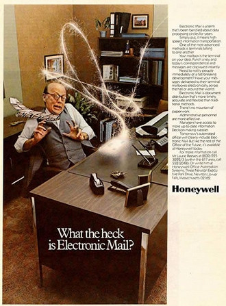 Nostalgia: Como eram os comerciais de computadores antigamente?