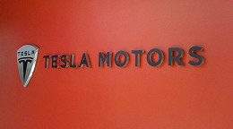 Tesla Motors não atinge sua meta de vendas no último trimestre Tesla Motors não atinge sua meta de vendas no último trimestre