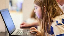 Menina de sete anos precisa de apenas 10 minutos para acessar uma rede Wi-Fi Menina de sete anos precisa de apenas 10 minutos para acessar uma rede Wi-Fi