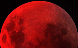 Lua Sangrenta ocorre neste sábado, mas não no Brasil Lua Sangrenta ocorre neste sábado, mas não no Brasil