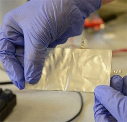 Cientistas criam bateria com carregamento ultra-rápido Cientistas criam bateria com carregamento ultra-rápido
