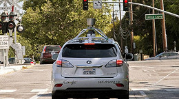 Carro sem motorista do Google se envolve em acidente com vítimas Carro sem motorista do Google se envolve em acidente com vítimas