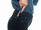 Smart Jeans pode recarregar celular em qualquer lugar Smart Jeans pode recarregar celular em qualquer lugar
