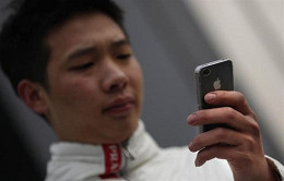 Vírus rouba 225 mil contas de usuários de iPhone na China Vírus rouba 225 mil contas de usuários de iPhone na China