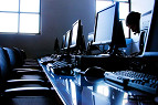 Venda de computadores registra maior queda em 10 anos, diz IDC Venda de computadores registra maior queda em 10 anos, diz IDC