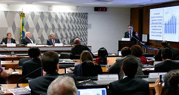 Saiba como foi a audiência que debateu sobre a limitação da internet banda larga fixa Saiba como foi a audiência que debateu sobre a limitação da internet banda larga fixa