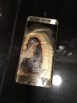 Galaxy S6 Edge pega fogo após carregamento Galaxy S6 Edge pega fogo após carregamento