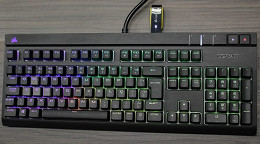 [Vídeo]Review: Corsair Strafe RGB, o melhor teclado mecânico do Brasil?
