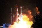 China lança primeiro satélite de comunicações para celular China lança primeiro satélite de comunicações para celular