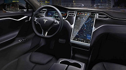 Hackers conseguem invadir remotamente o sistema do Tesla Model S