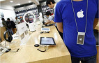 Funcionários da Apple estariam roubando fotos de clientes para avaliar aparência Funcionários da Apple estariam roubando fotos de clientes para avaliar aparência