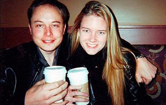 Musk e Justine se conheceram na faculdade. Eles teriam 6 filhos juntos
