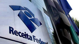 Leilão da Receita Federal conta com iPhones, relógios e outros aparelhos Leilão da Receita Federal conta com iPhones, relógios e outros aparelhos