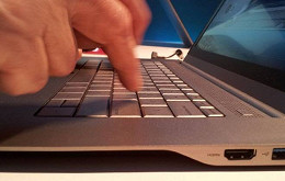 FBI recebe autorização para hackear qualquer conta de e-mail nos EUA FBI recebe autorização para hackear qualquer conta de e-mail nos EUA