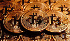 Valor do bitcoin bate recorde e supera R$ 3.700